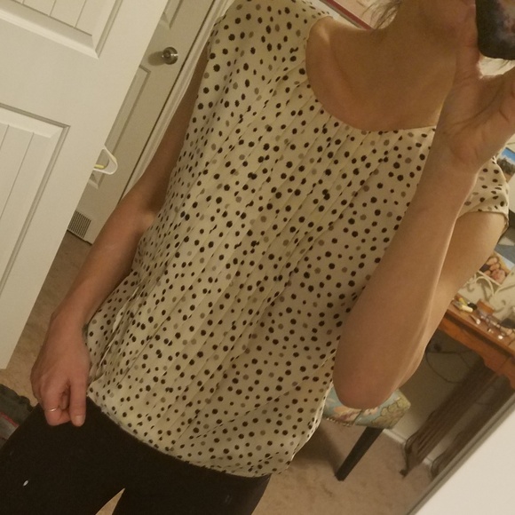 Loft Pleat Front Blouse - Picture 5 of 7